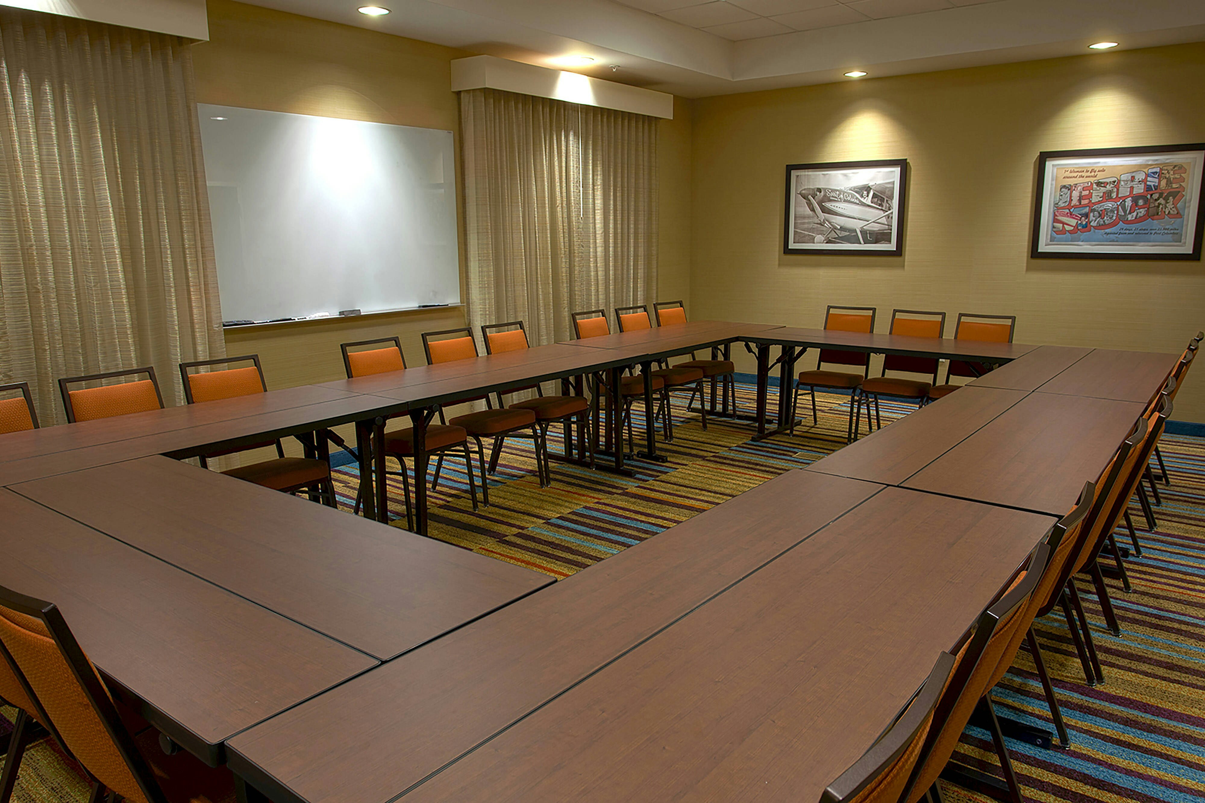Fairfield Inn & Suites By Marriott Columbus Airport 18/18