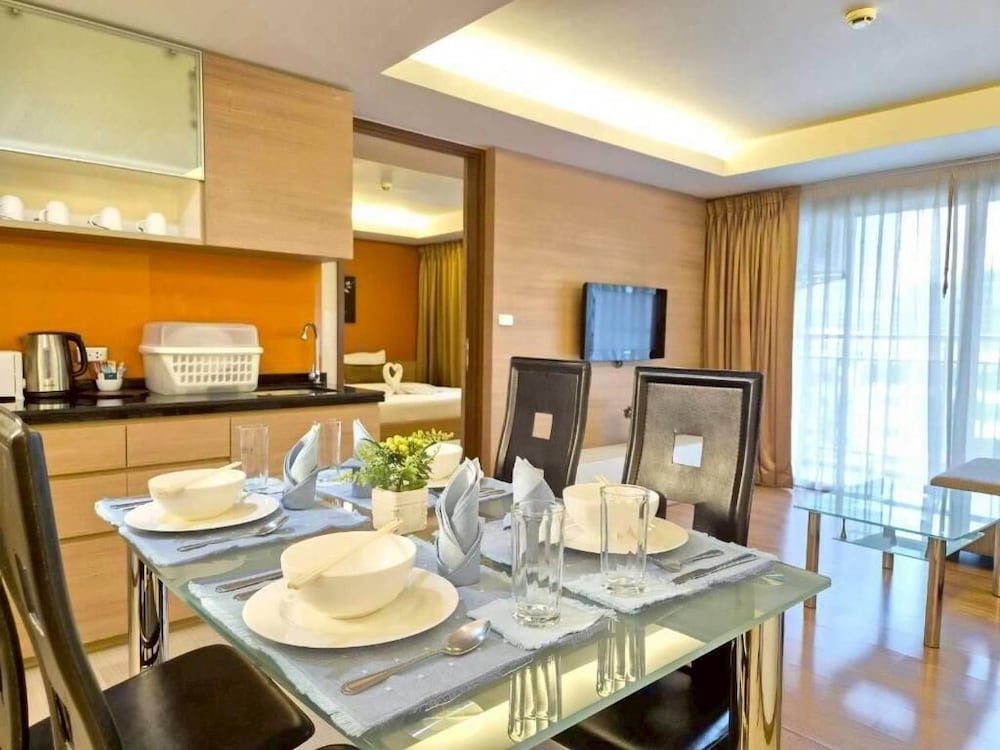 Golden Pearl Residences 37/50