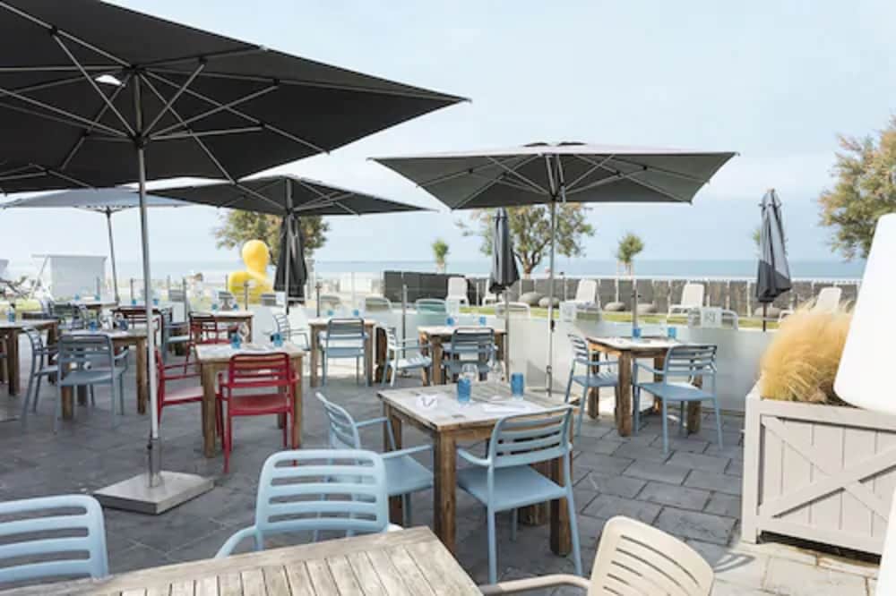 Relais Thalasso Baie De La Baule Chateau Des Tourelles 61/76