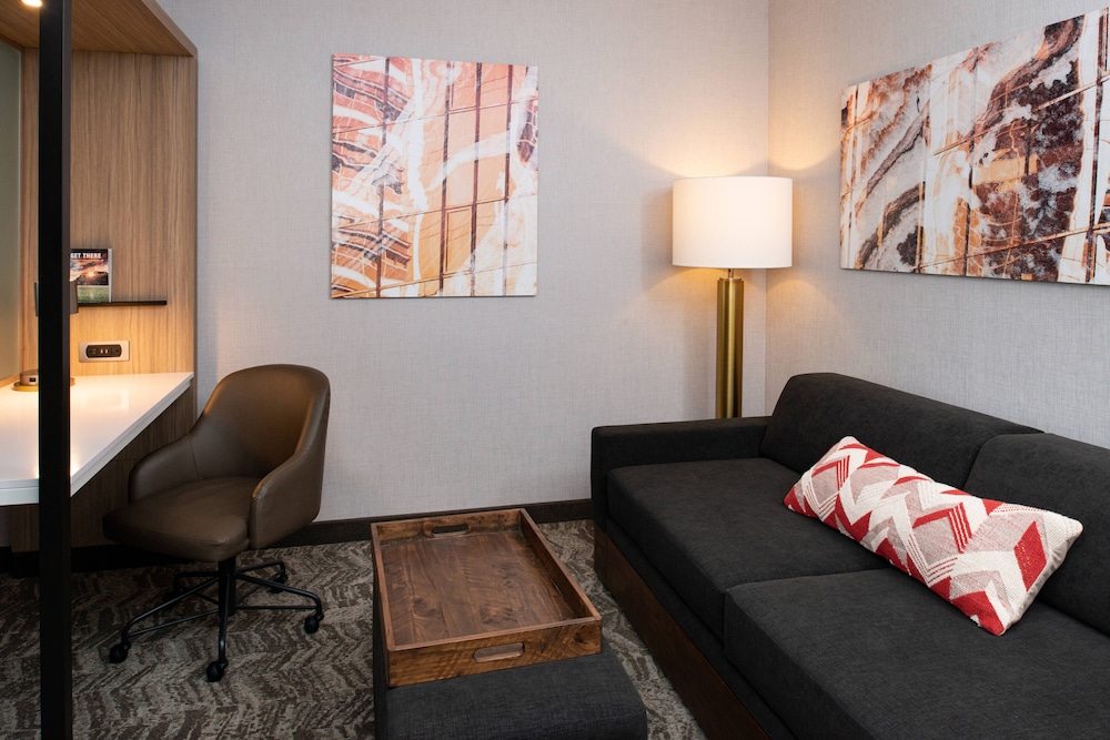 SPRINGHILL SUITES KANSAS CITY NORTHEAST 26/36