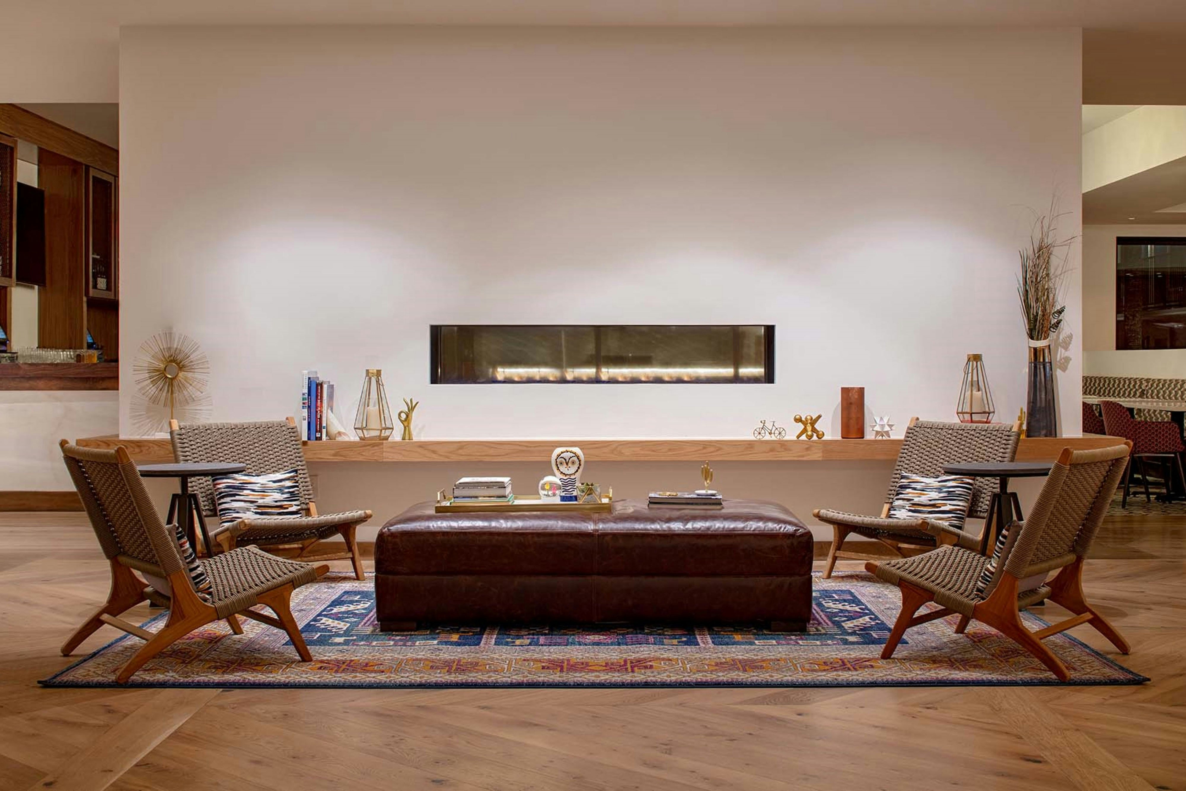 Hotel Adeline 61/64
