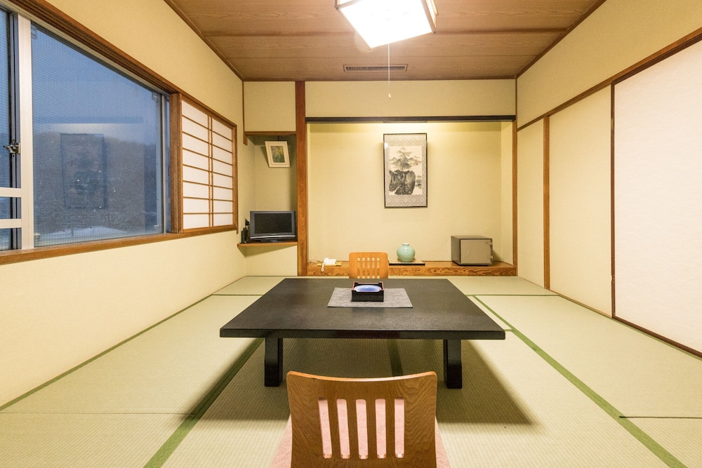 Sumiyoshiya 14/19