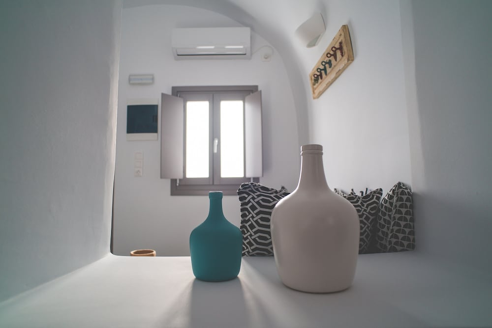 MODERNITY SUITES 29/65