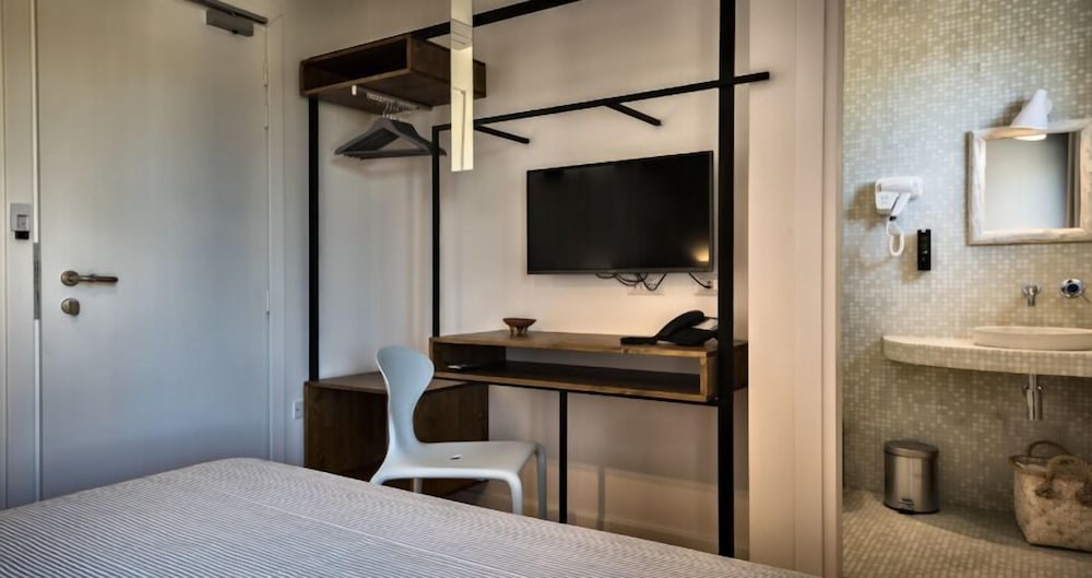 Teku Boutique Hotel 20/50