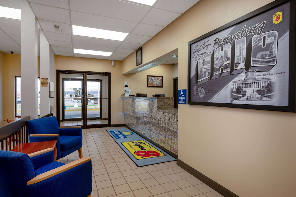 Days Inn by Wyndham Perrysburg 4/24