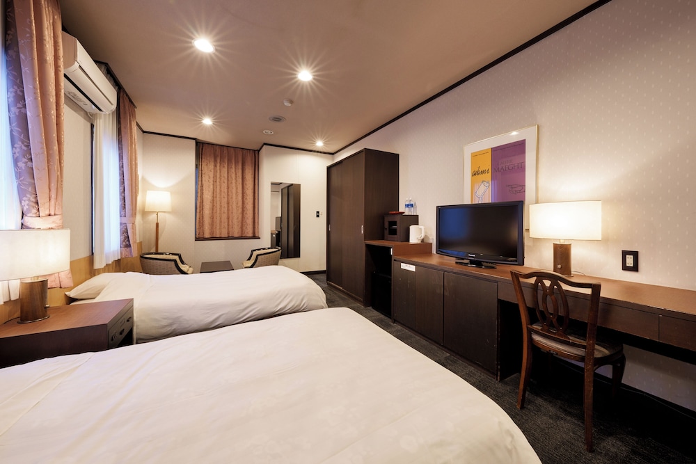 Semi Room, Twin Beds, 2 Semi Double Beds