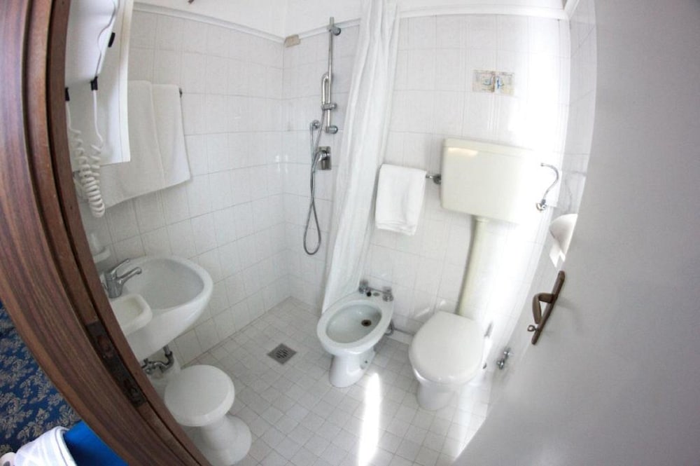 Hotel Moderno 14/40