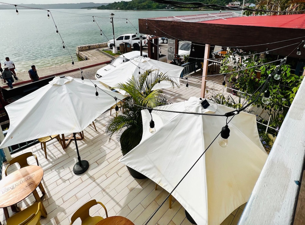 Hotel Casona de La Isla 57/77