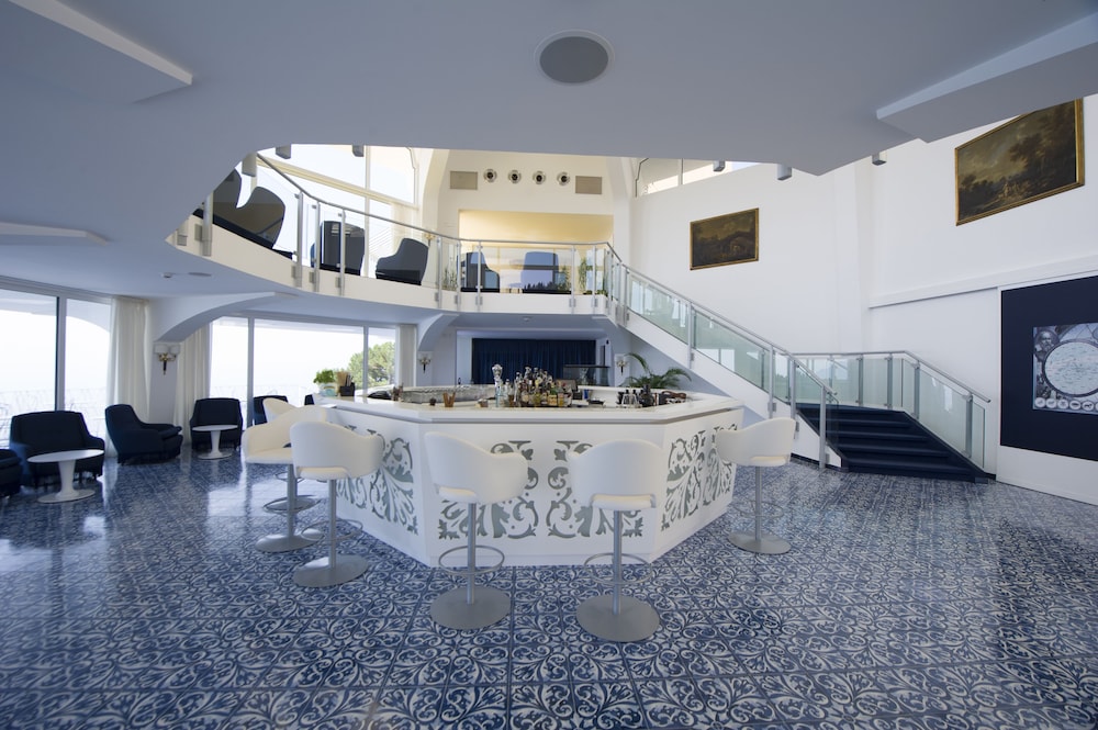 Grand Hotel Excelsior 46/59