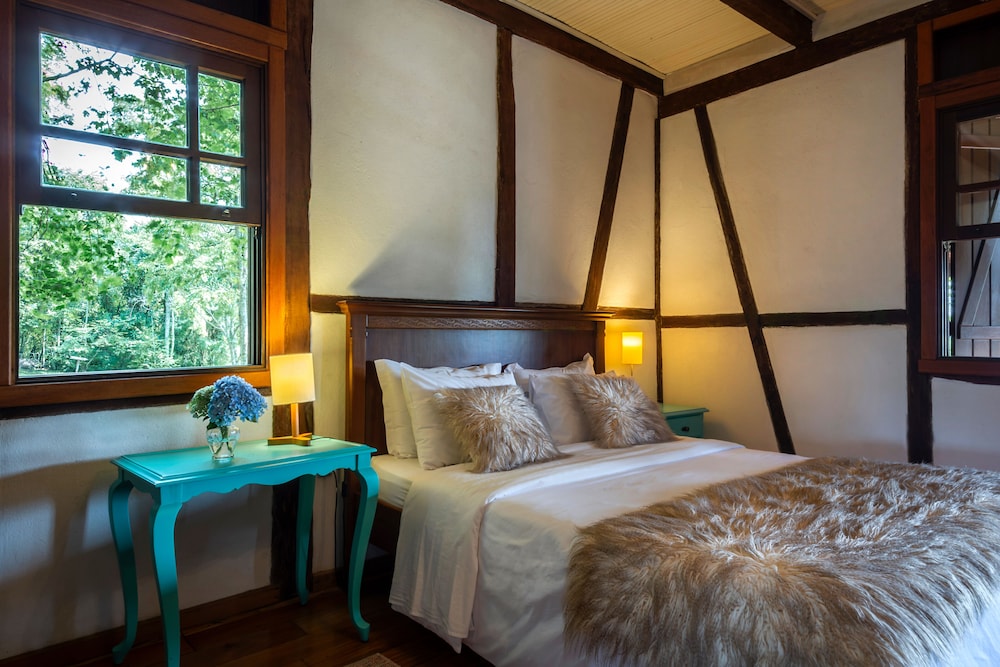 1 BEDROOM, CLASSIC, CHALET, MOUNTAIN VIEW