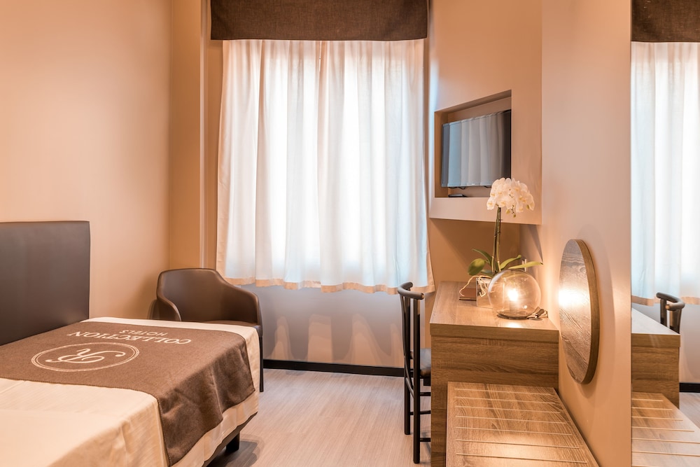 Hotel Mentana 17/50