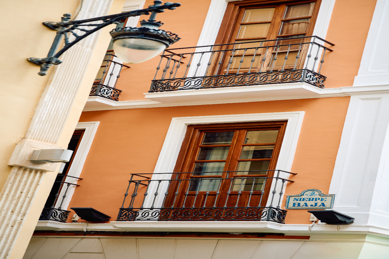 Hotel Honest Granada، غرناطة 1/27