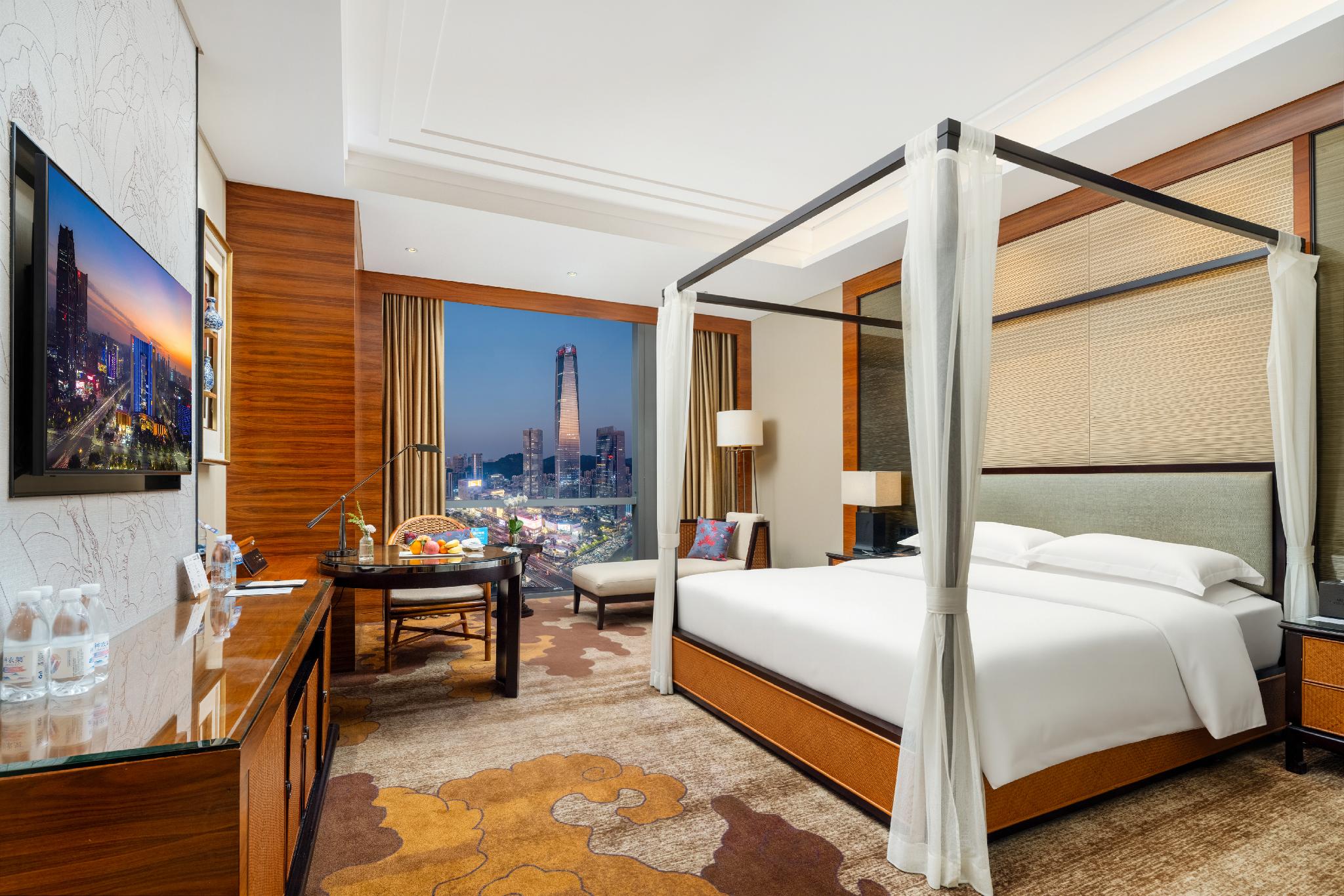 Leisure, King Bed