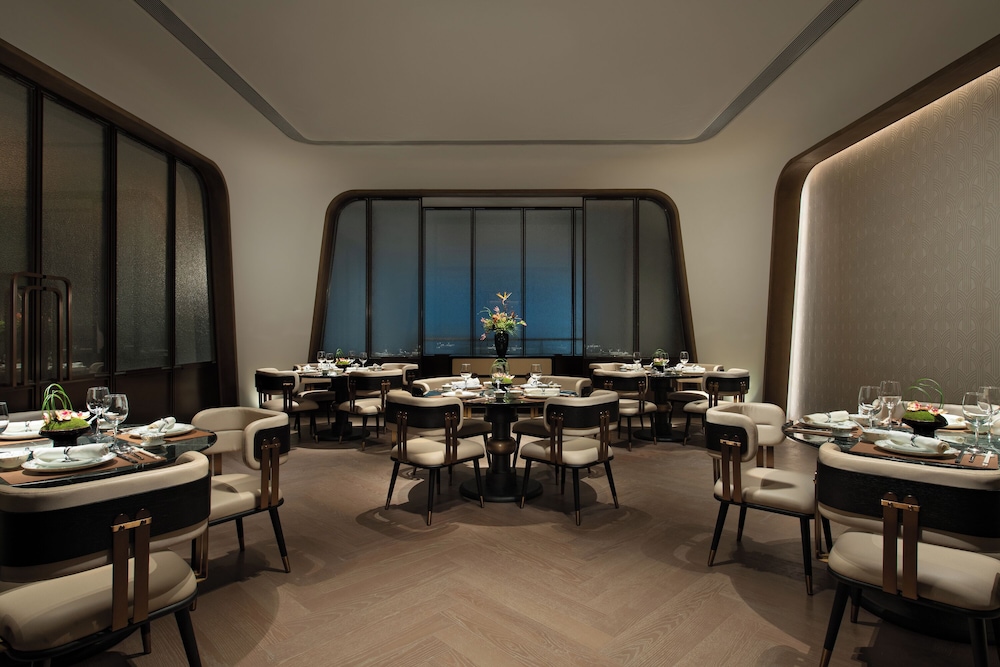 Fashion Town Hotel Shenzhen MGallery Collection 45/56