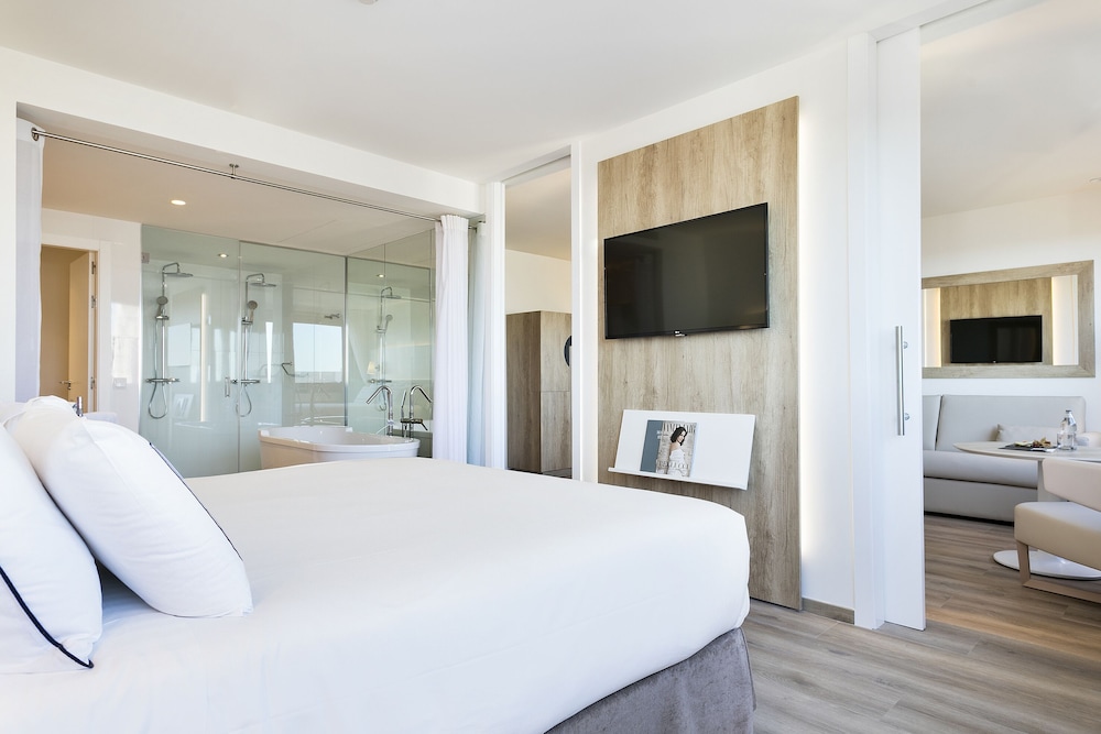 Melia Madrid Princesa Hotel 11/66