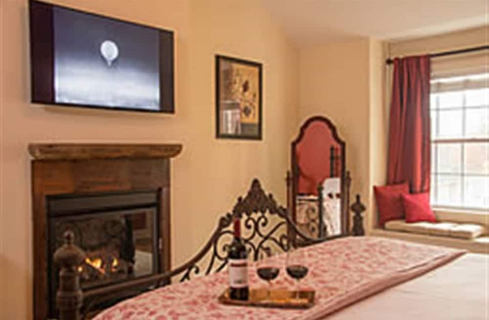 Caldwell House Bed &amp; Breakfast 32/50
