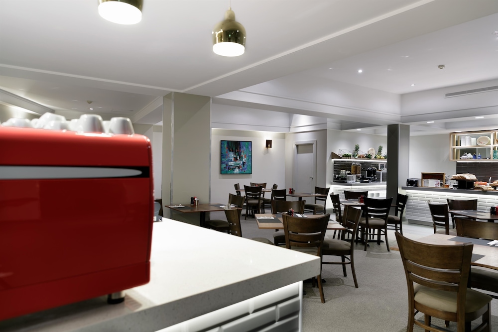 RYDGES CAMPERDOWN 17/49