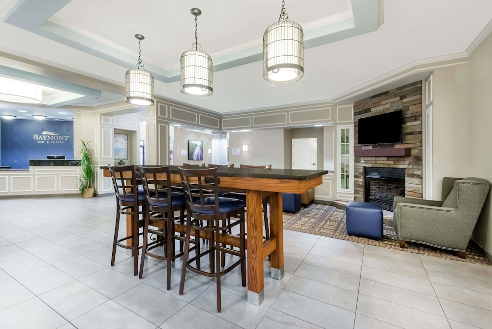 Baymont by Wyndham Erie 29/36