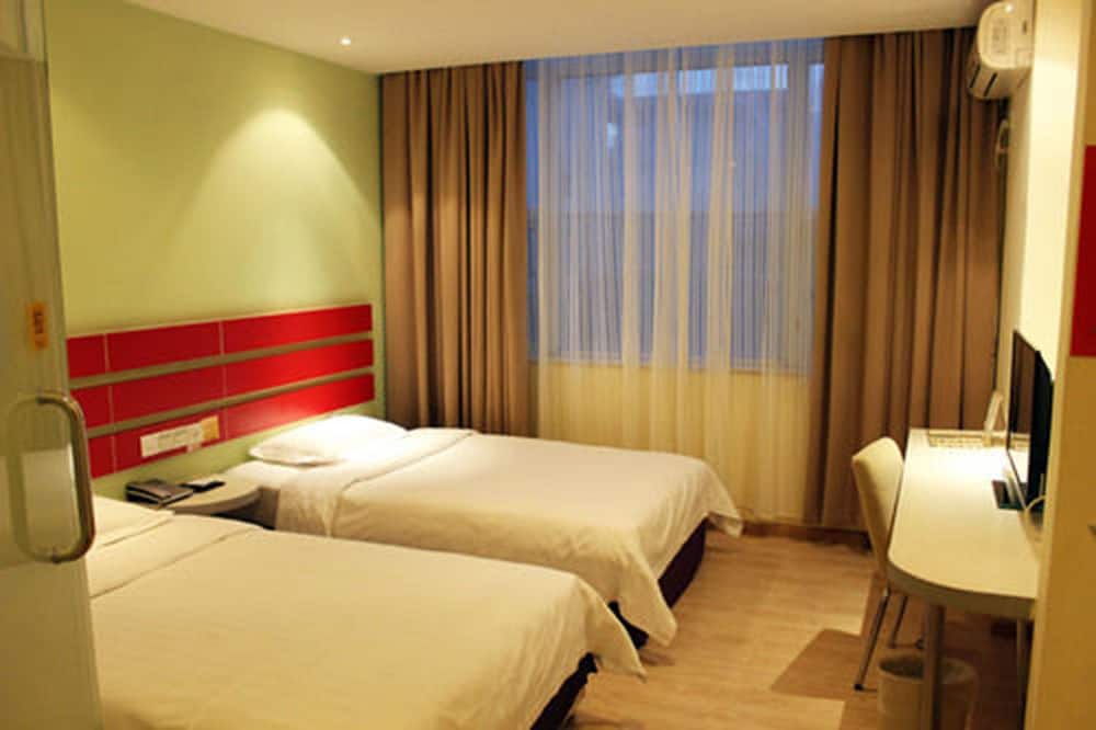 Green Oasis Hotel 16/45