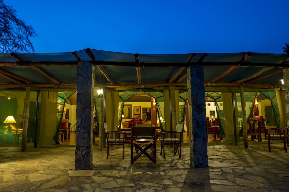 Mbuzi Mawe Serena Camp 7/60