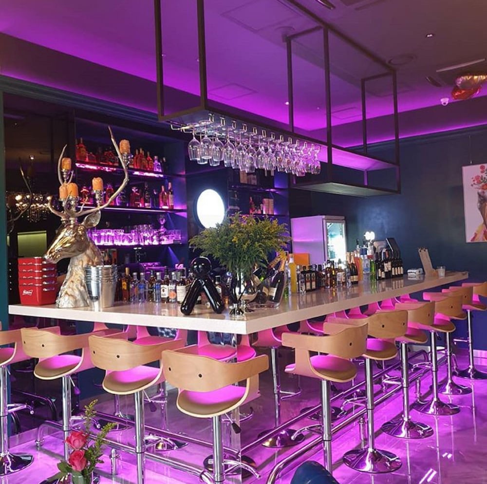 Royal Emporium Hotel 50/72