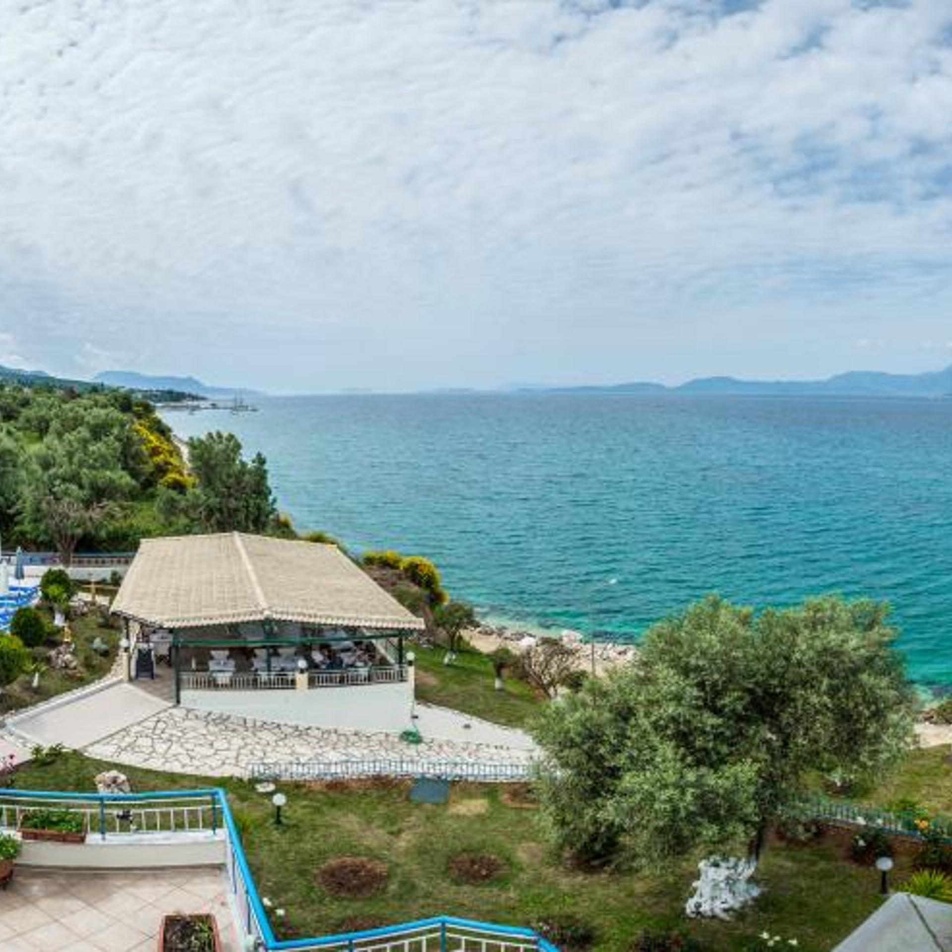 Cliff Bay Hotel 57/62