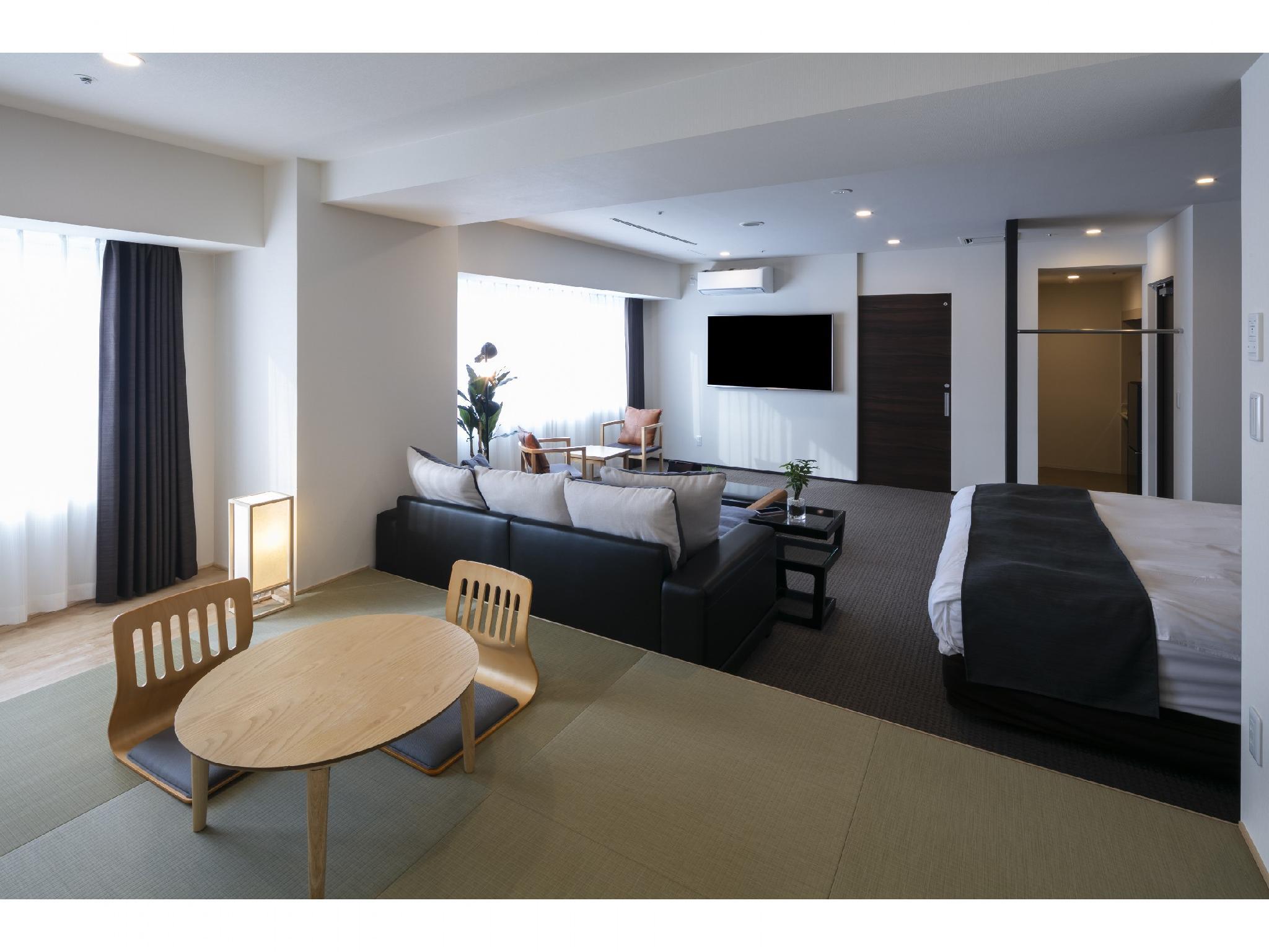 Presidential, Penthouse Suite