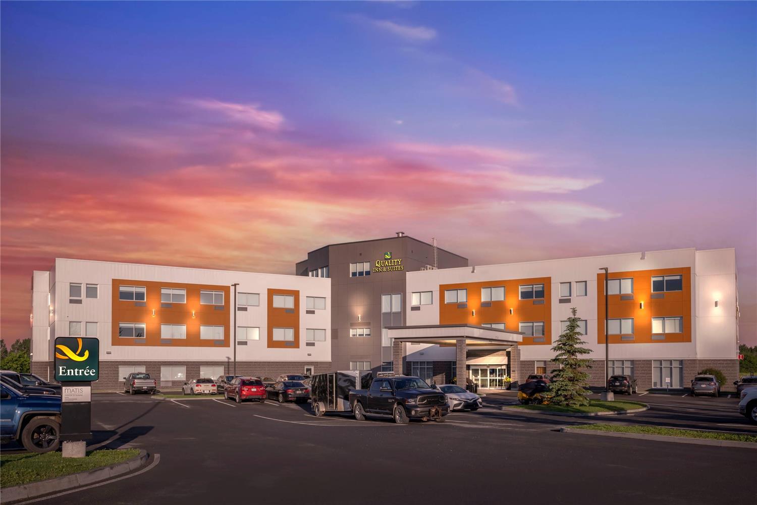 Quality Inn and Suites Mont-Joli 1/22