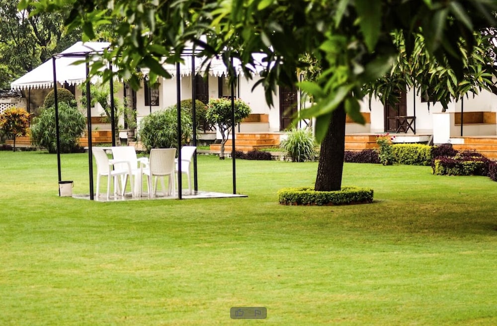 HOTEL SHREE VILAS 13/26