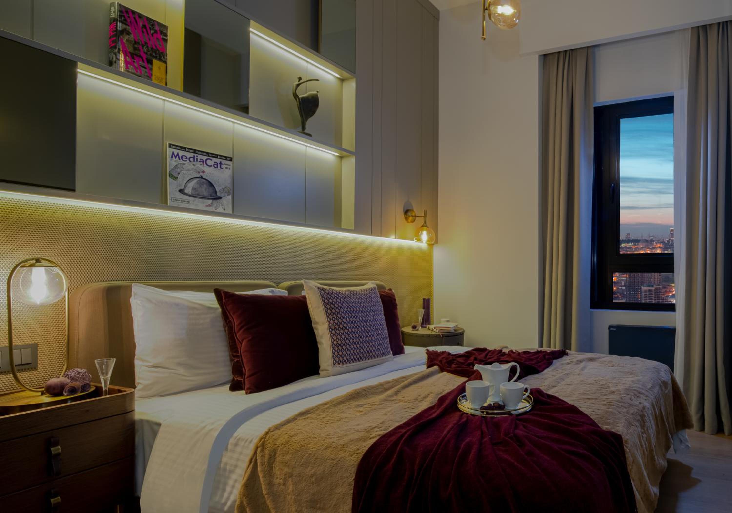 2 BEDROOMS, APARTMENT