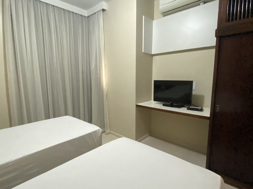 Slaviero Hotel Londrina Flat 18/50