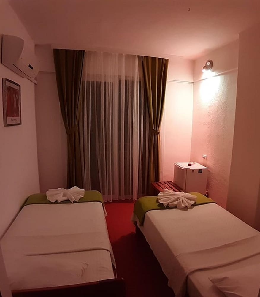 Caretta Caretta Hotel 25/41