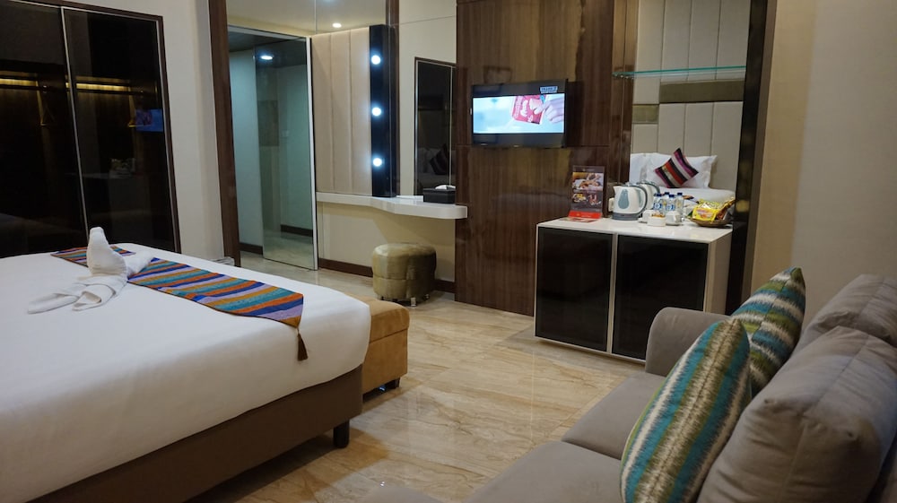 Grand Harvest Resort and Villas 41/75