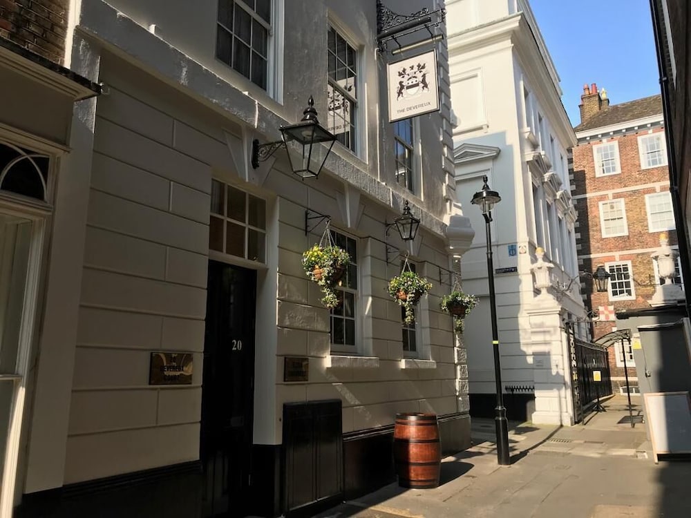 Eldon Chambers London 34/41