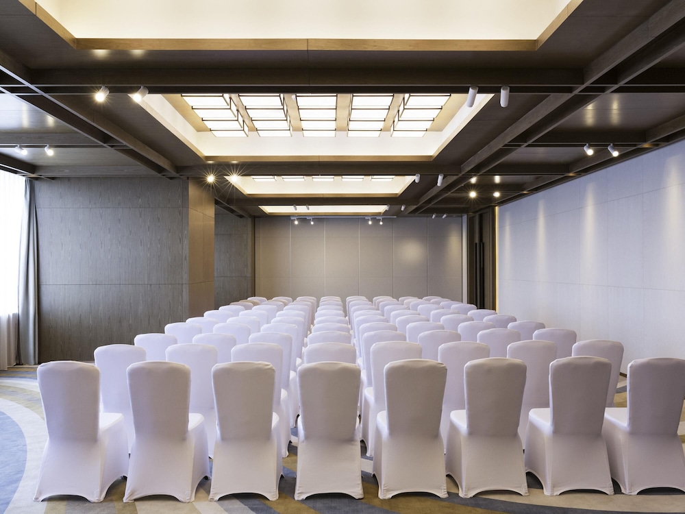Novotel Rizhao Suning 69/73