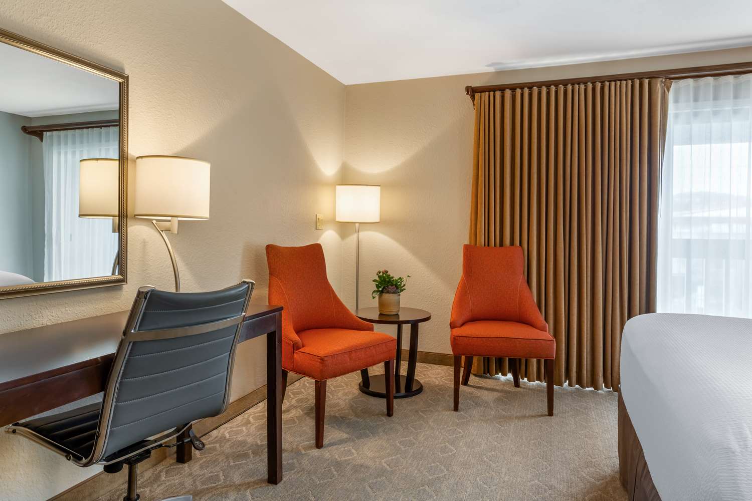 Best Western Plus Monterey Inn 36/46