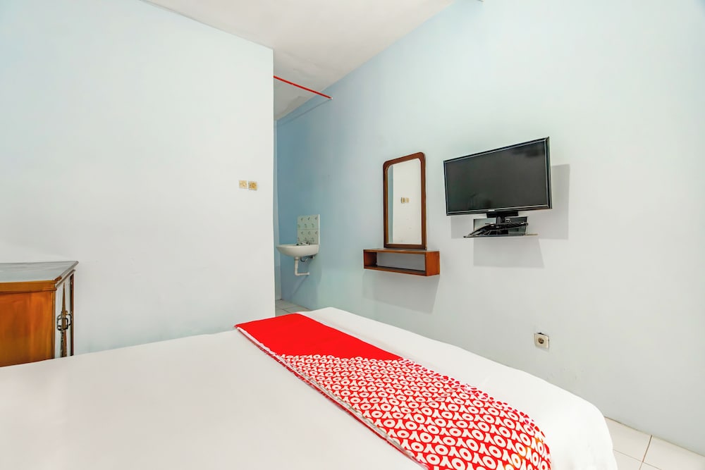 Hotel O Arjosari Near Plaza Araya Formerly Hotel Nugraha 35/50