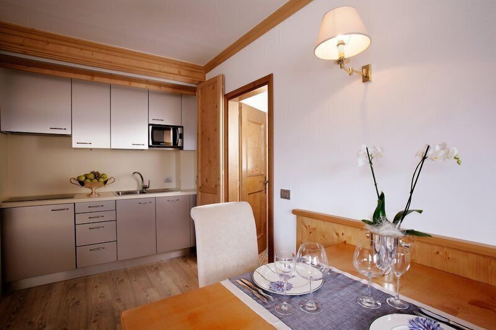 Parkhotel Ladinia 38/50