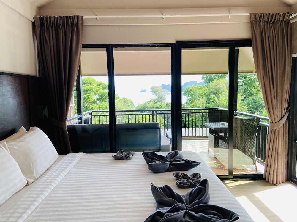 Hip Seaview Resort At Phi Phi 6/50