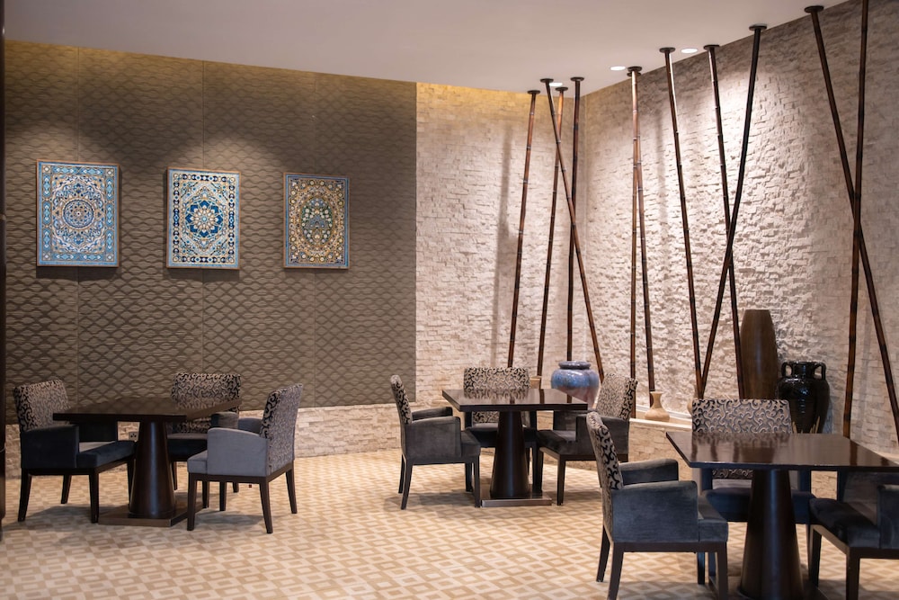 Hyatt Regency Dushanbe 57/66