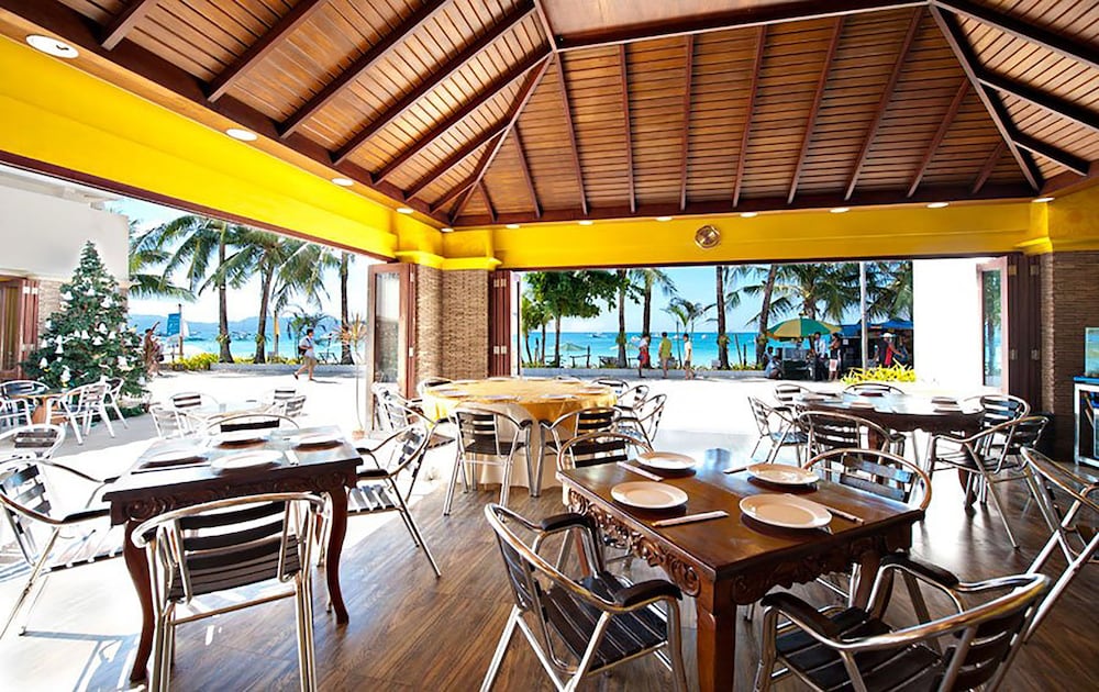 Golden Phoenix Hotel Boracay 33/50