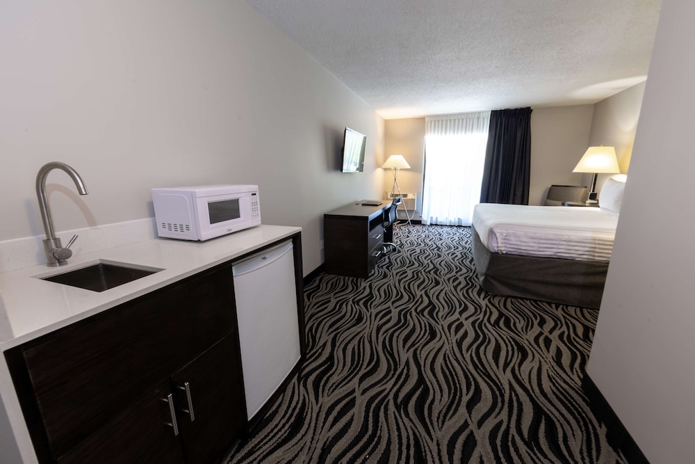 SureStay Hotel by Best Western Castlegar 13/44