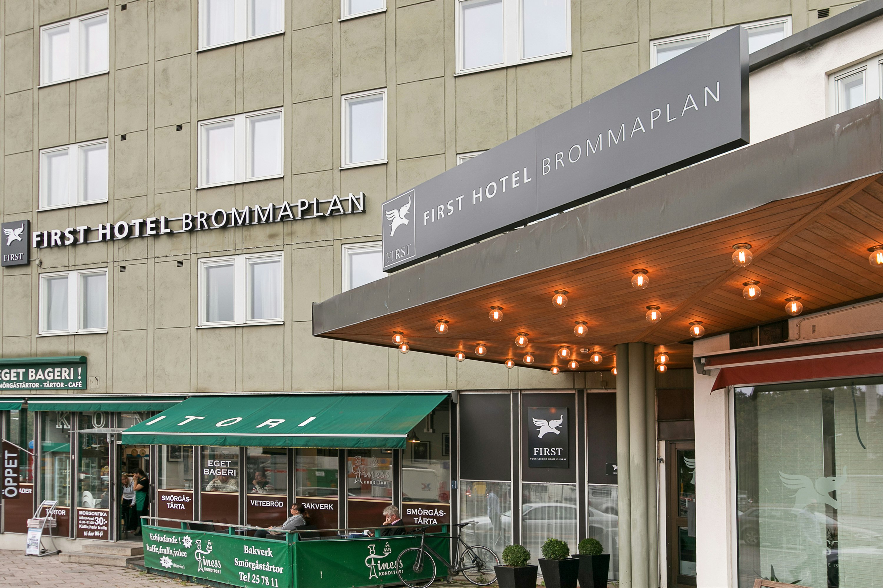 First Hotel Brommaplan 2/51