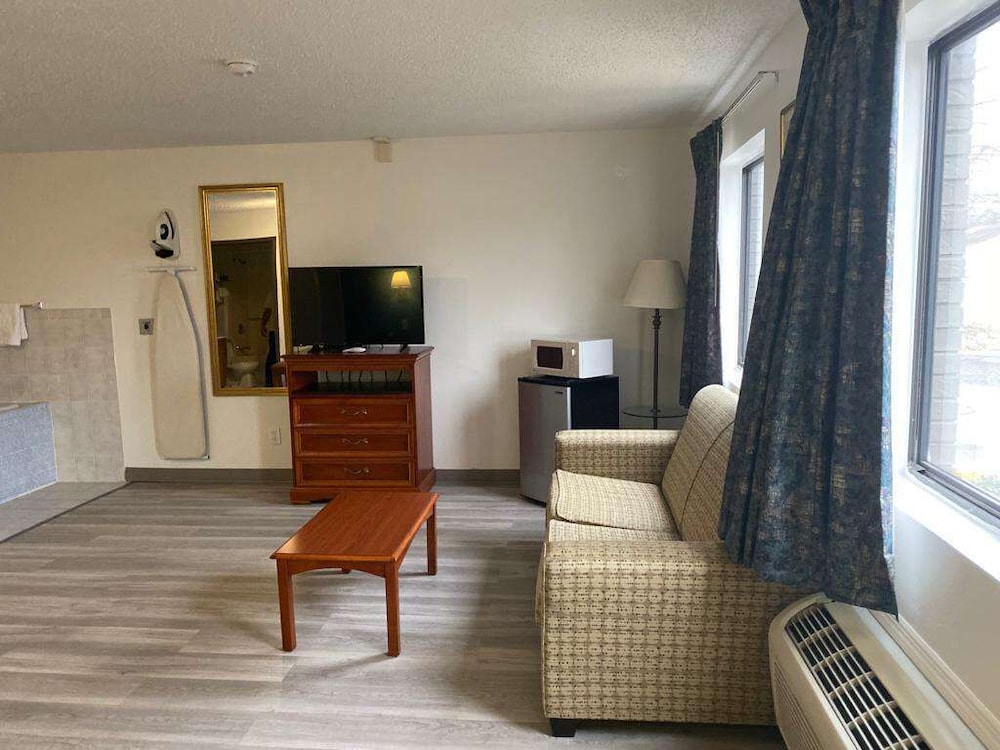 Americas Best Value Inn West Frankfort 22/30