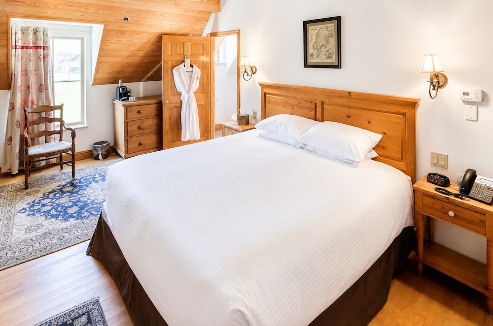 Traditional, King Bed