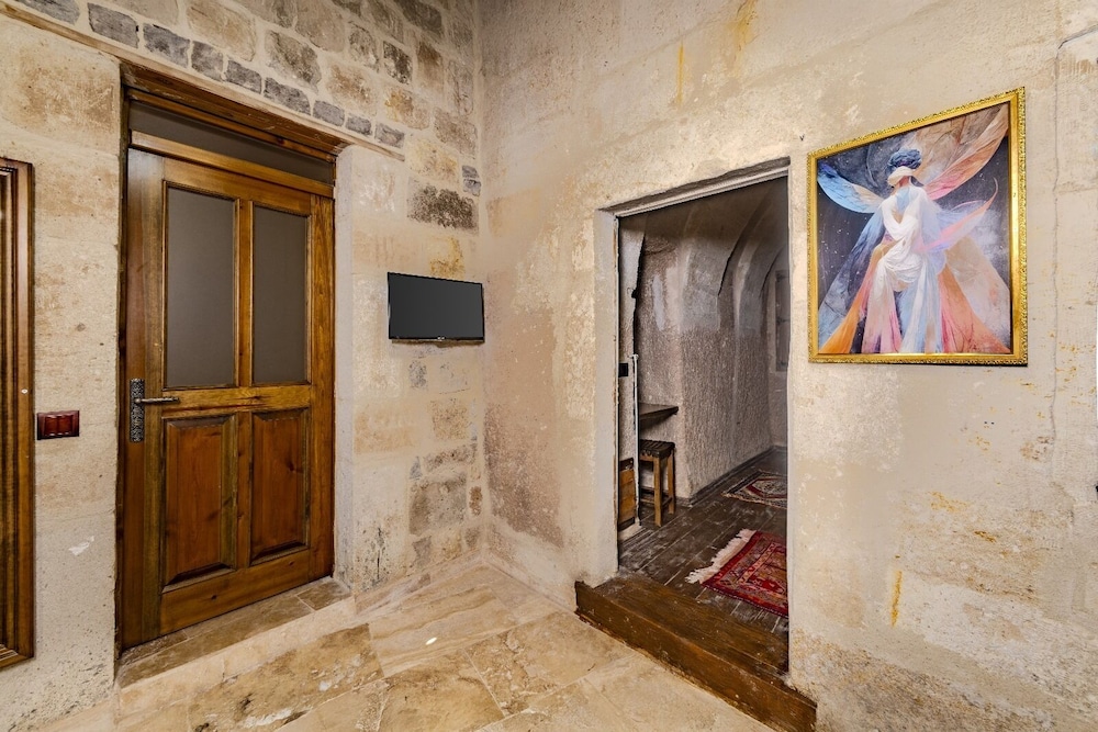 Zula Cave House 5/47
