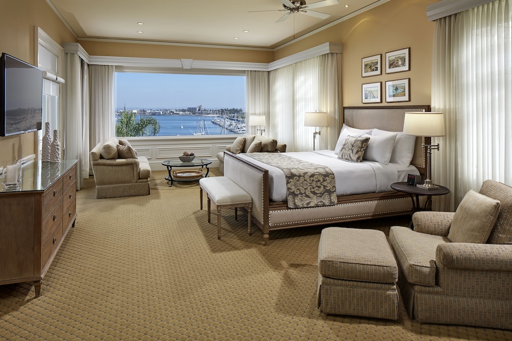 Glorietta Bay Inn 50/78