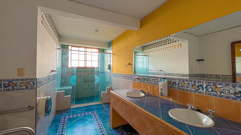Hotel El Molino Dapa Cali 45/49