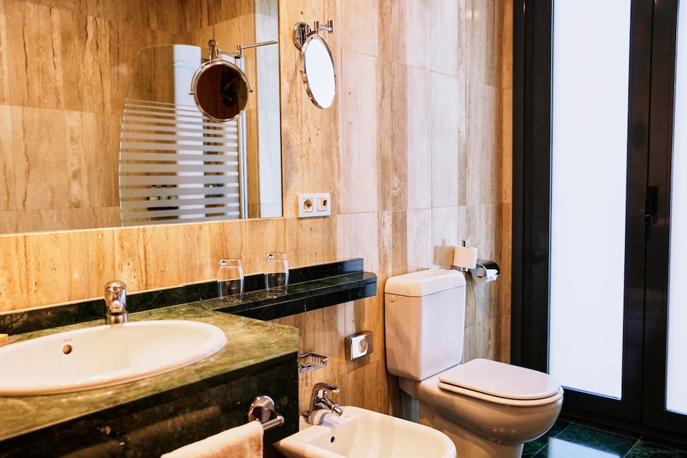غرفة بريميوم، Becquer Hotel 10/10