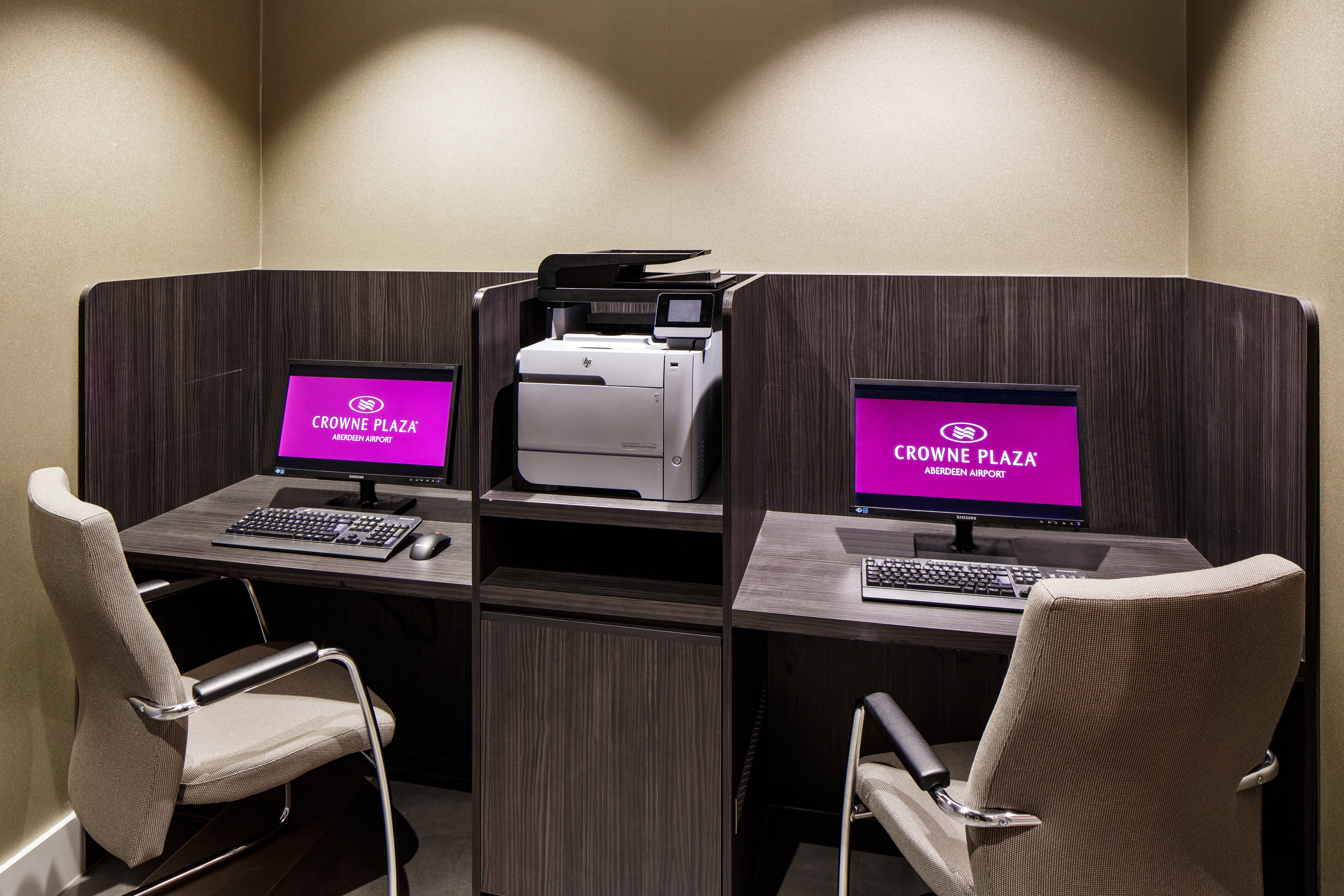 CROWNE PLAZA ABERDEEN AIRPORT 45/50